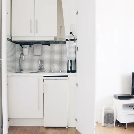 Parisian Flat * פריז